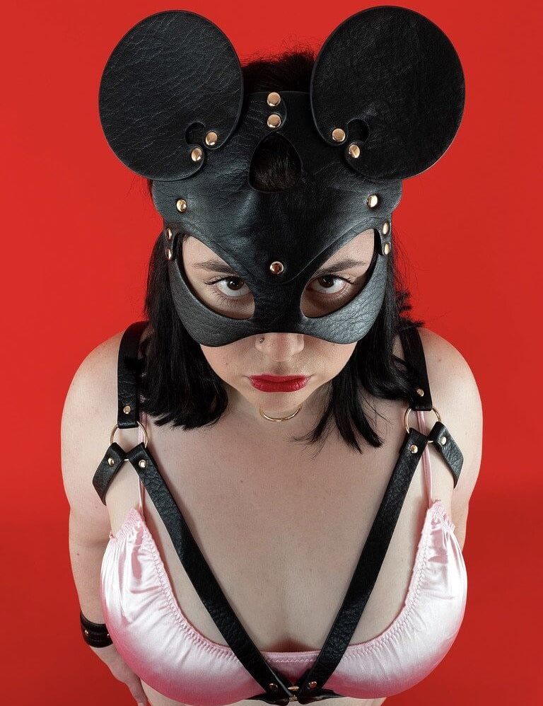 lust_Bonnie_black_Faux corn peel Vegan Leather_festival_mask_Lolli Wraps_Australia