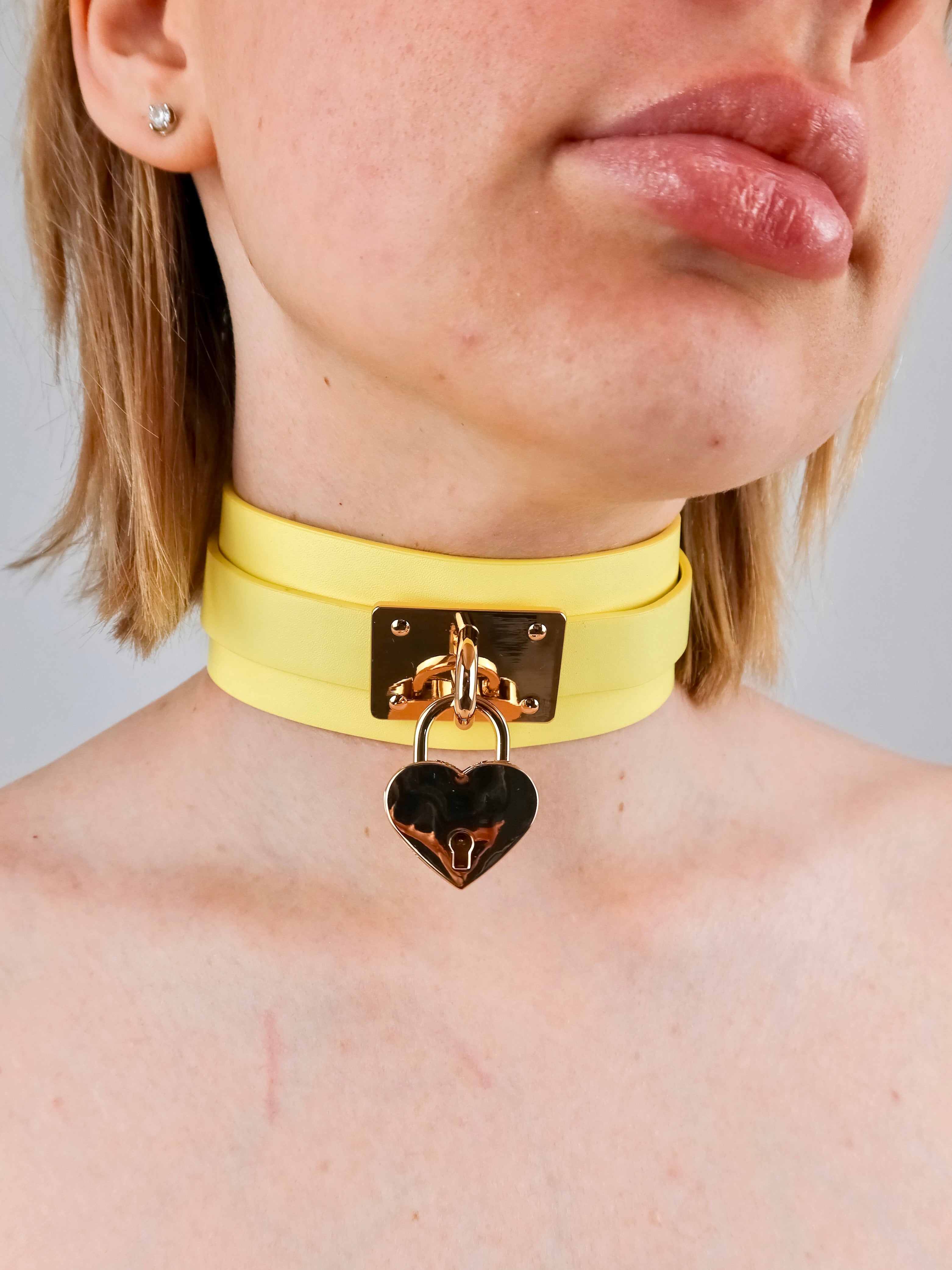 JASMINE HEART CHOKER