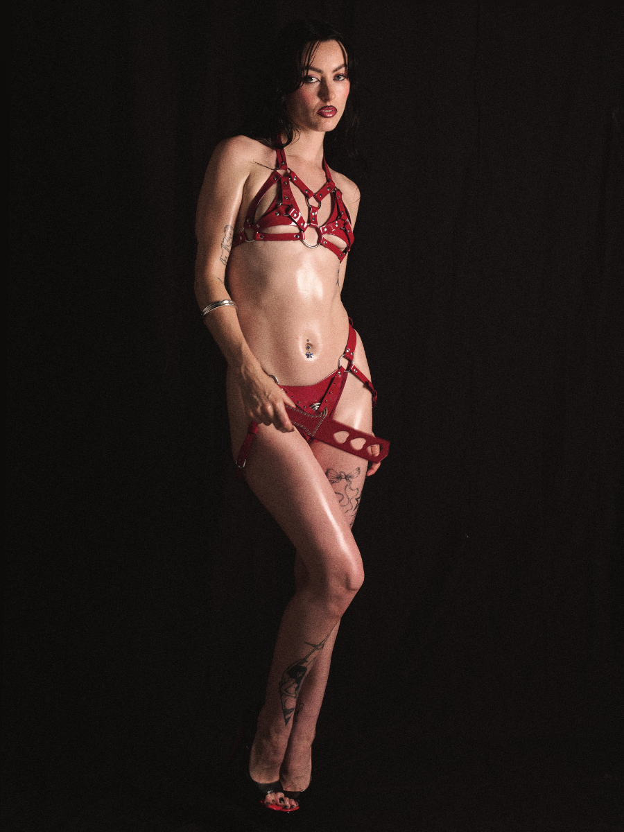 MIK STRAP-ON HARNESS